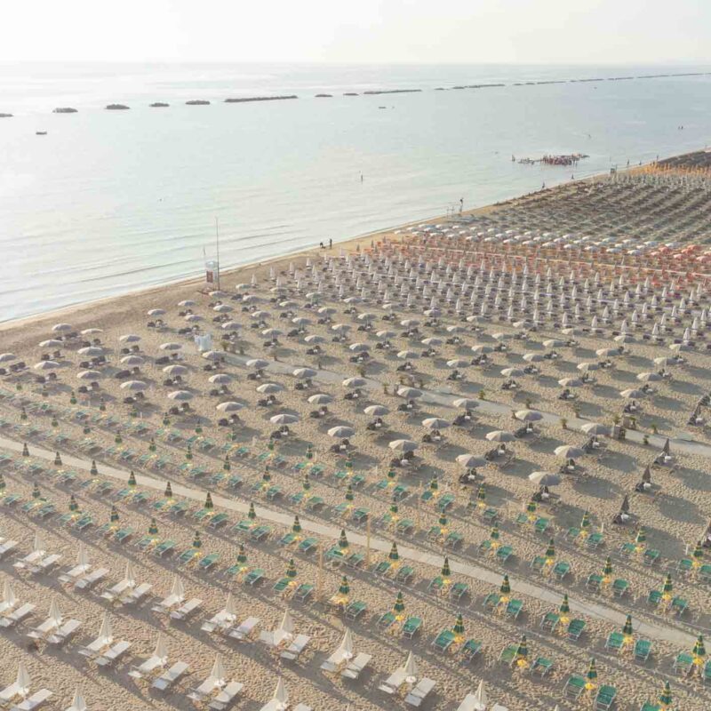 spiaggia cesenatico estate