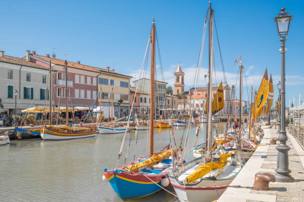 cesenatico estate porto canale