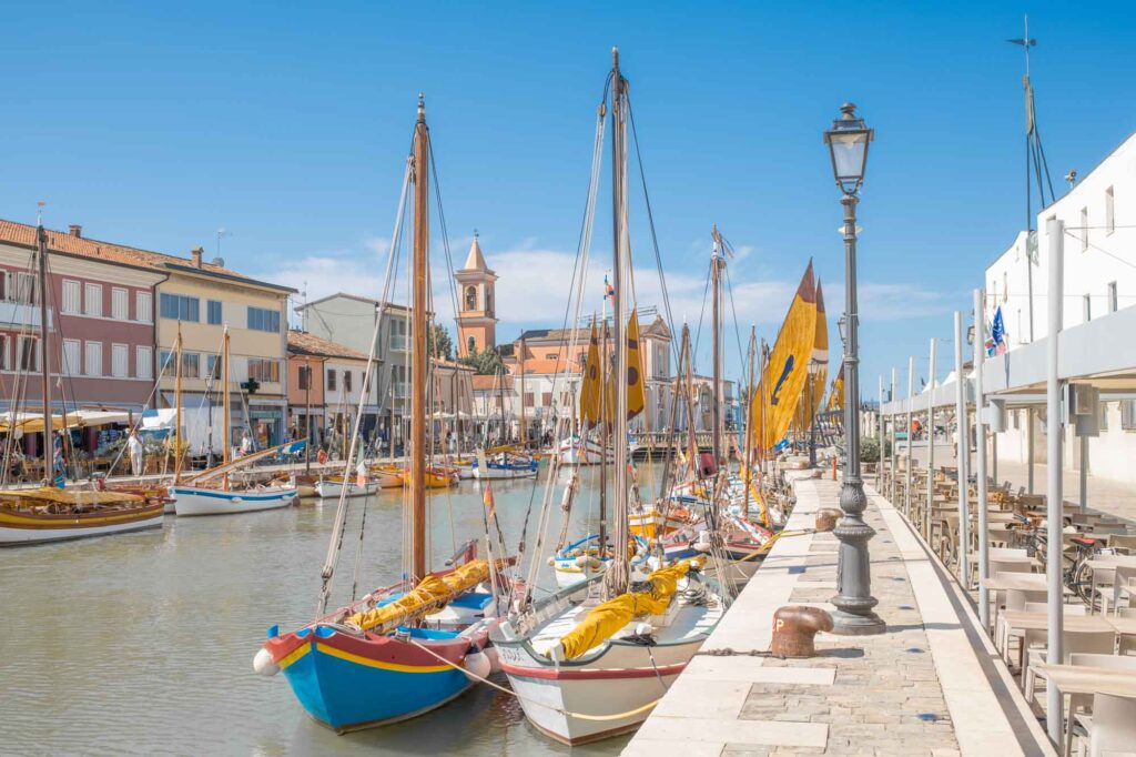 cesenatico estate porto canale