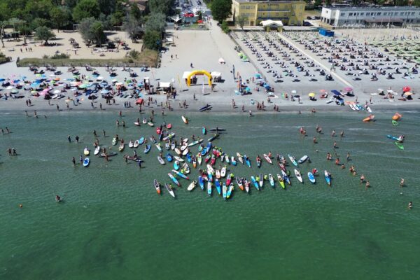 Sup Race