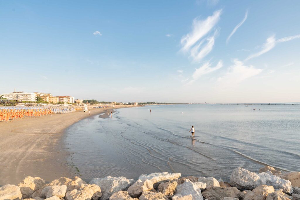spiaggia cesenatico ponente estate