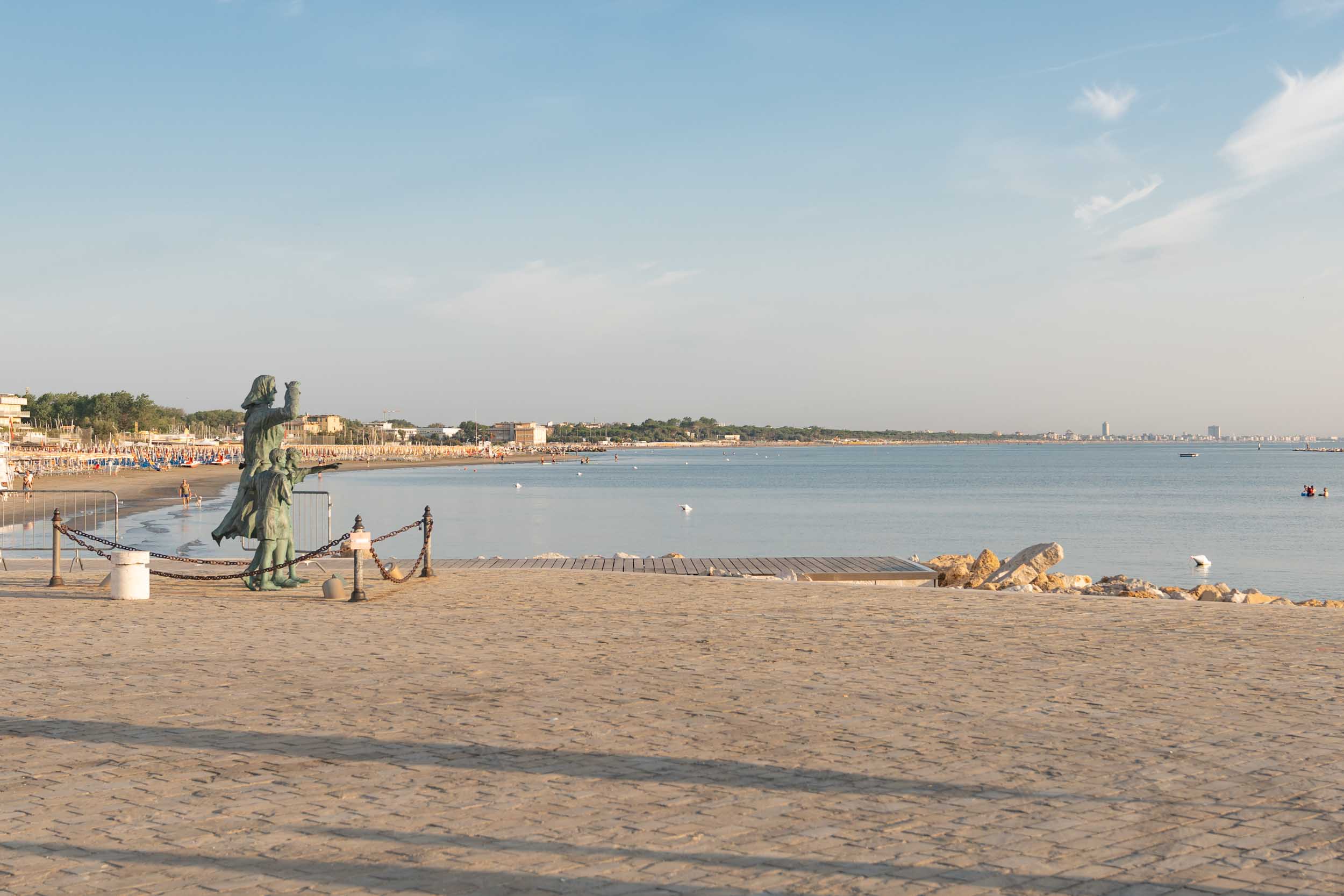 spiaggia cesenatico ponente estate piazza spose dei marinai