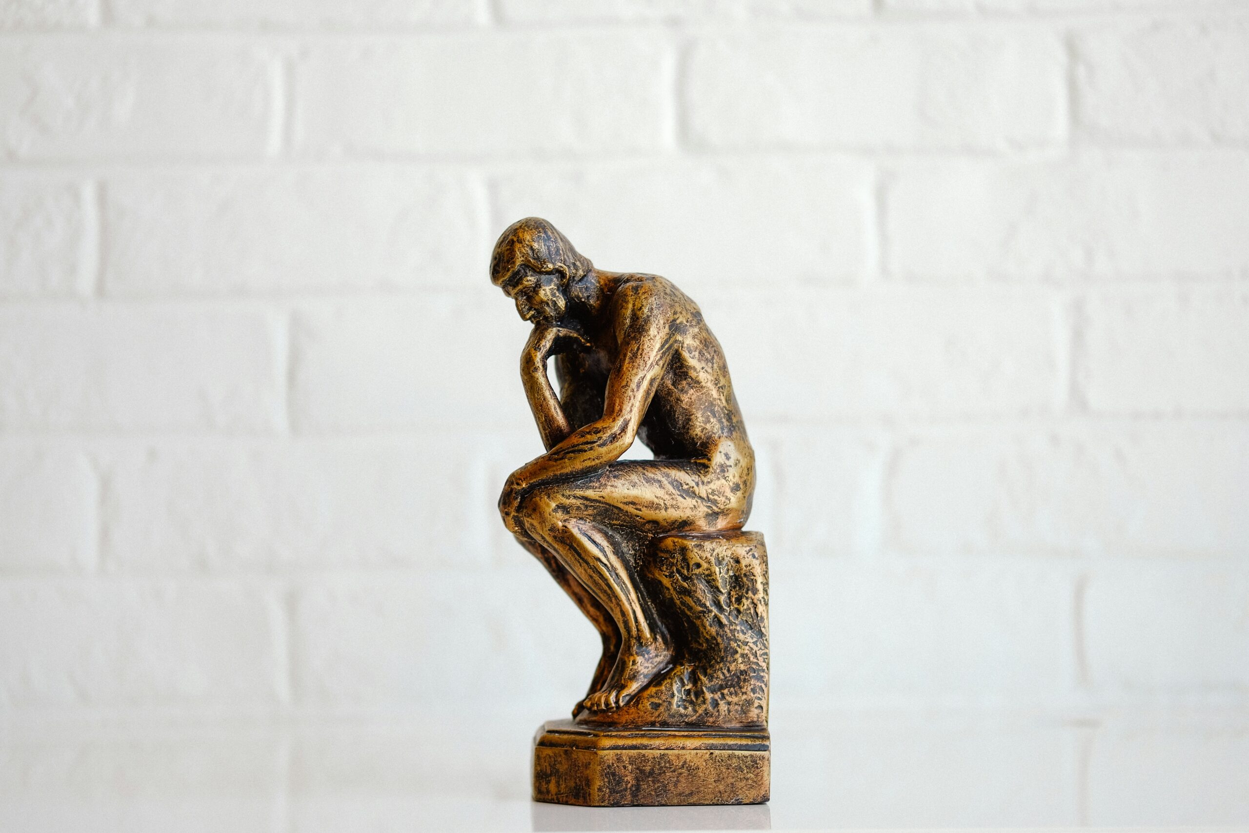L’arte del caso: filosofi e pensatori che sfidarono l’incertezza