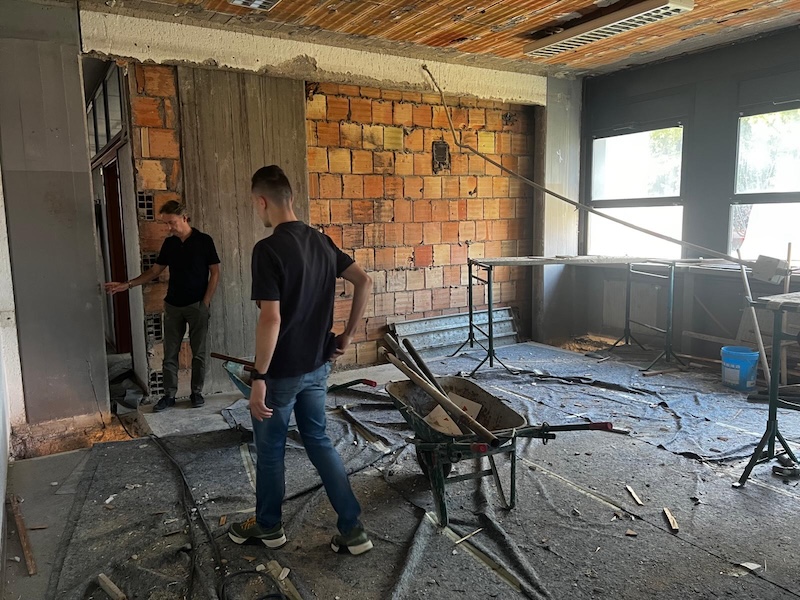 Continuano i lavori di adeguamento sismico alla scuola Arfelli