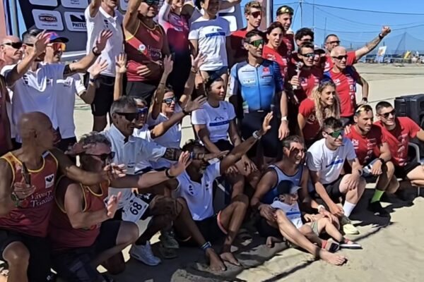 Triathlon- podio a squadre adriatic series