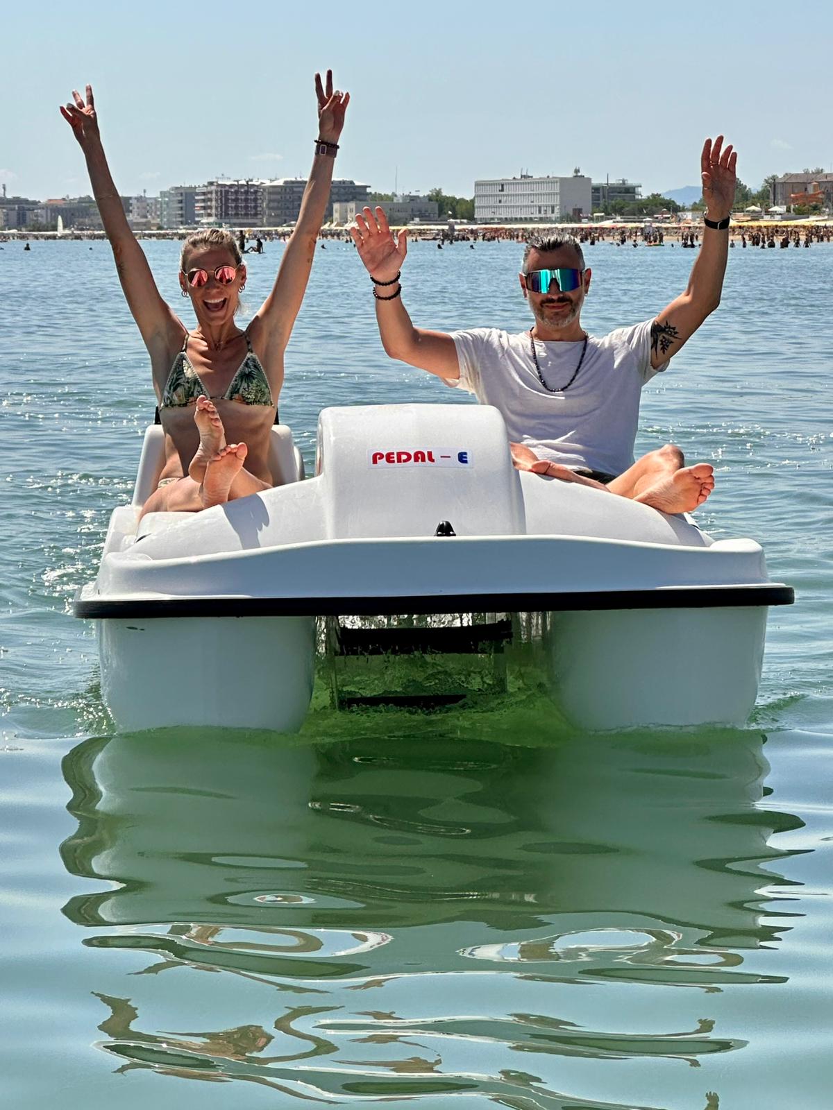 A Cesenatico ci sono i pedalò elettrici