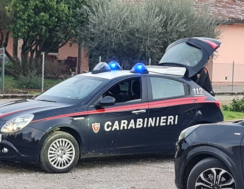 carabinieri merce rubata