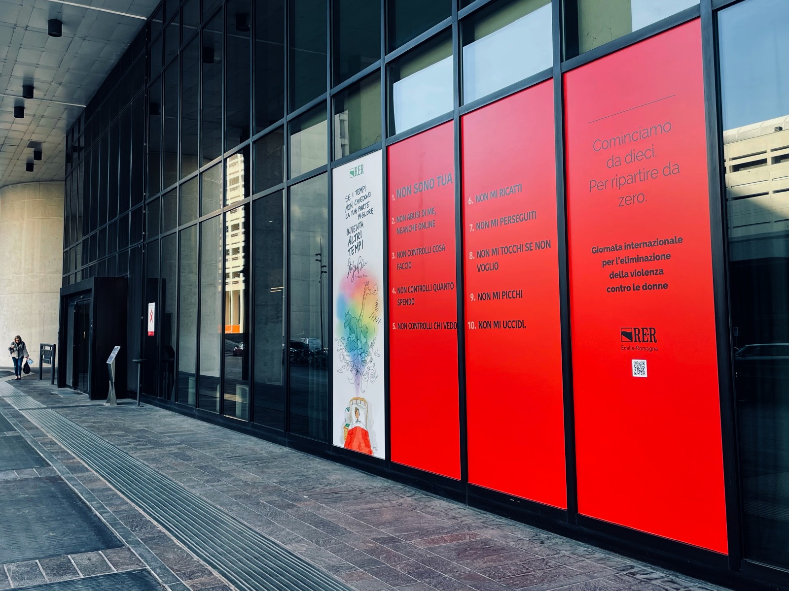 Non sono io - campagna 25 novembre