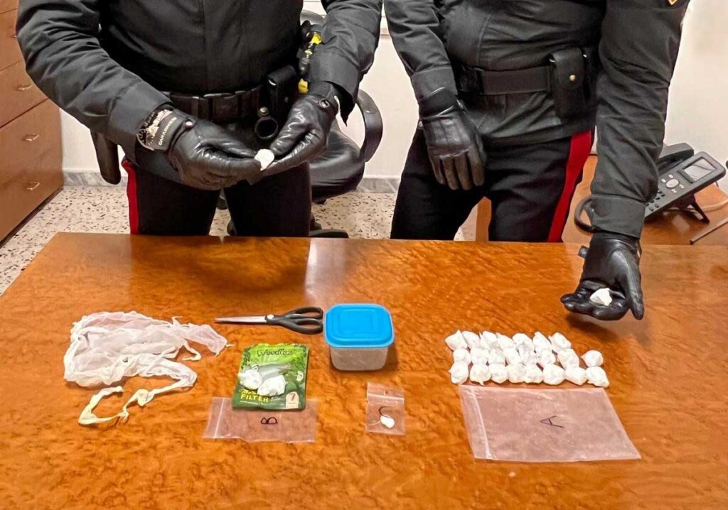 droga carabinieri cocaina