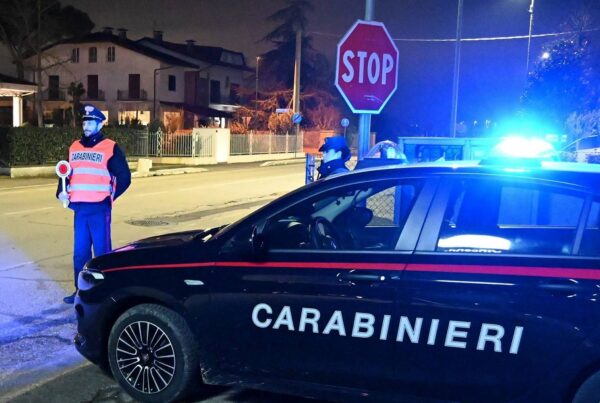 carabinieri, rissa