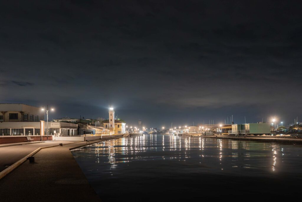 cesenatico notte porto inverno