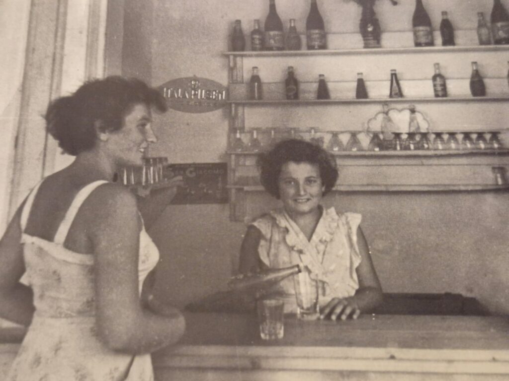 Bagno Milano -100 anni