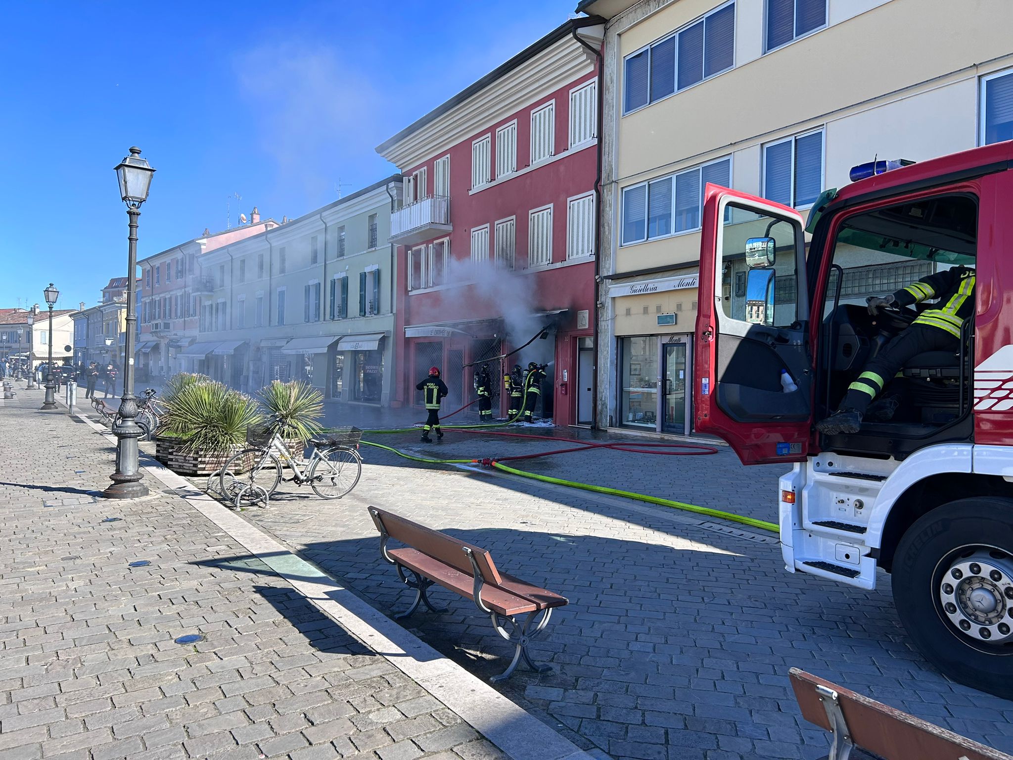 incendio porto canale