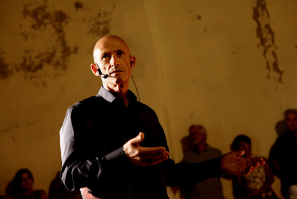 presentazione libro lorenzo scarponi