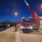 auto nel canale