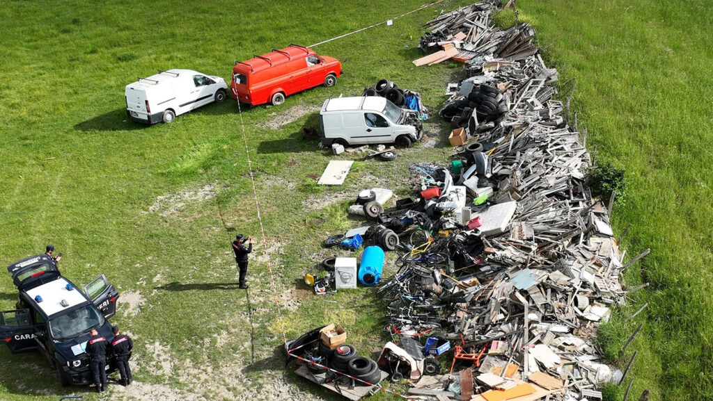 discarica abusiva bagno di romagna