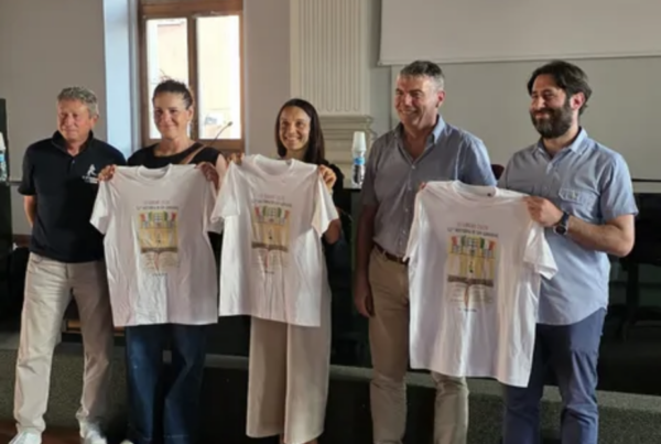 Maglietta celebrativa di Francesca Montalti notturna di San Giovanni