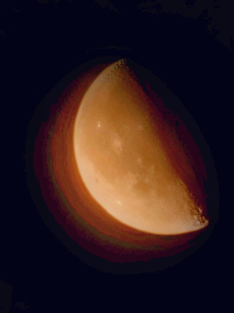 luna arancione