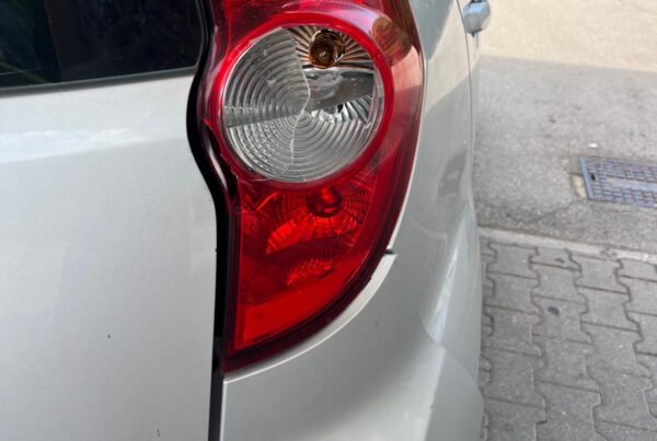 auto tamponata