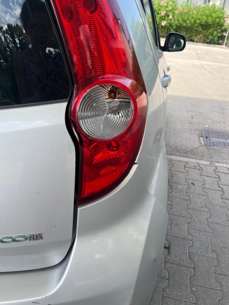 auto tamponata