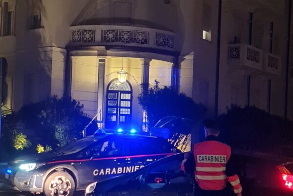 carabinieri cesenatico notte