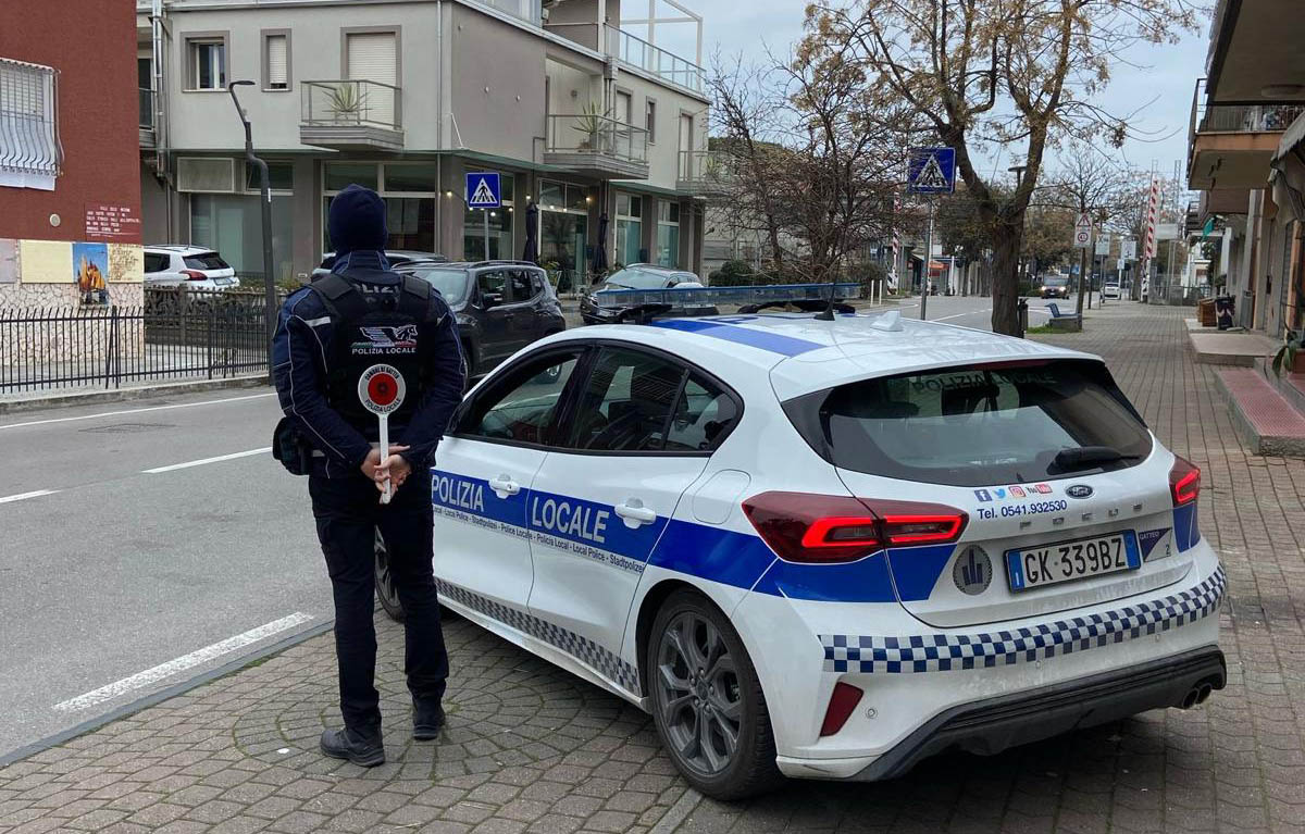 posto controllo Gatteo polizia locale