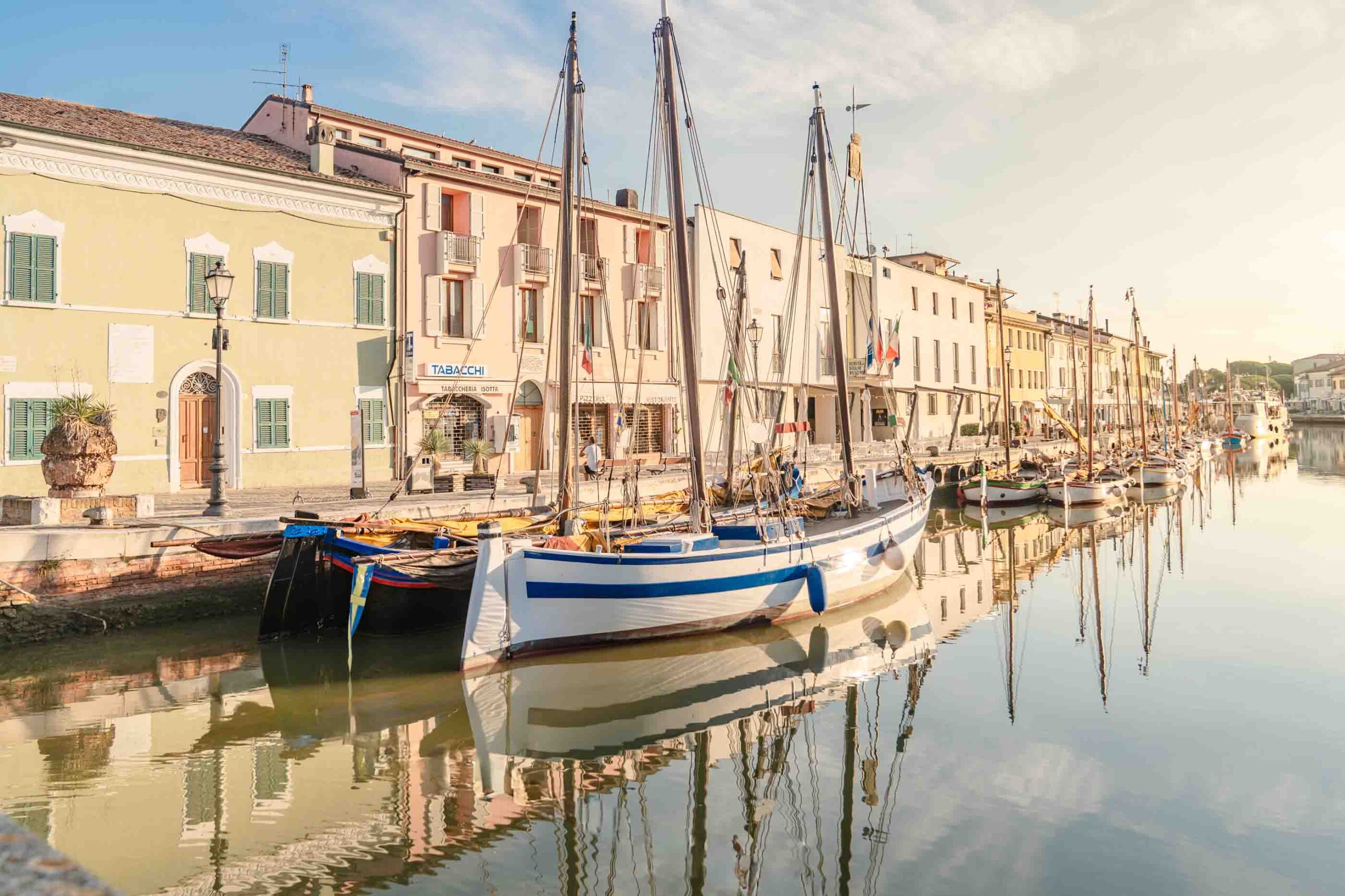 cesenatico porto canale