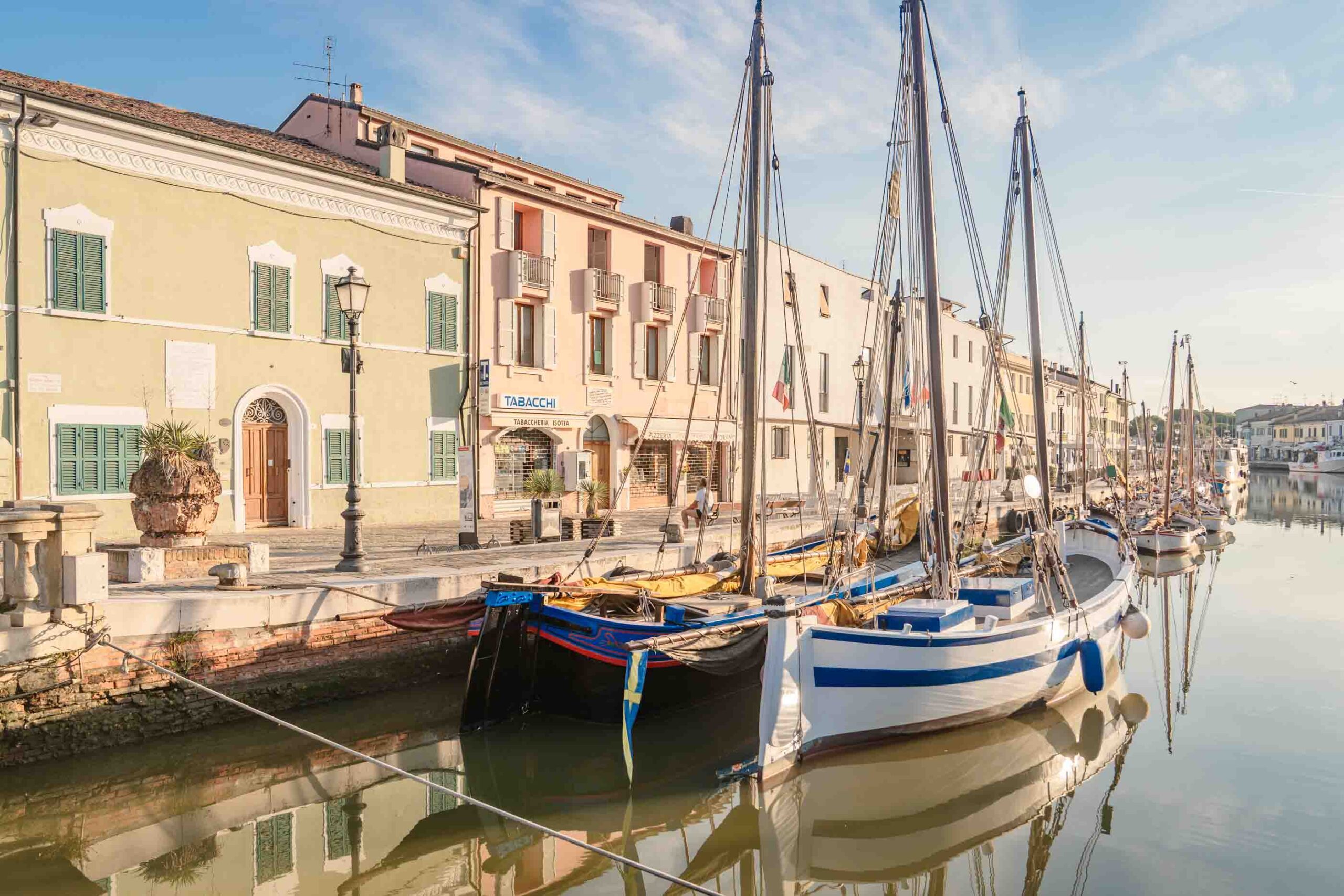 cesenatico porto canale
