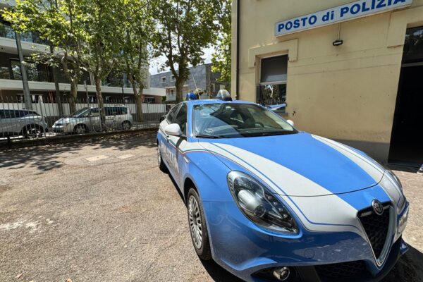 posto polizia posto polizia controlli cocaina albanesi