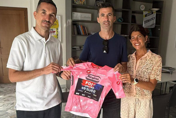 Matteo Gozzoli, maglia rosa vollering in regalo