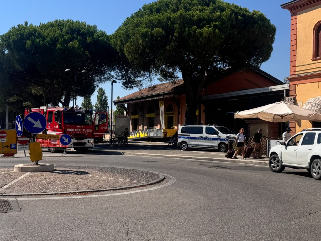 stazione cesenatico ascensori
