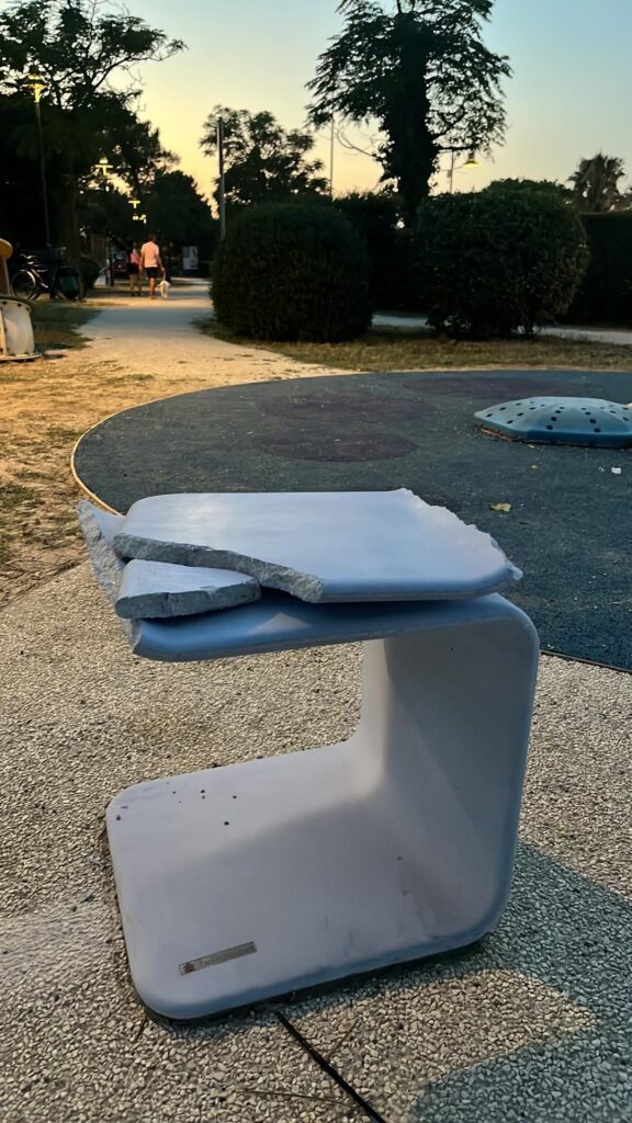 sedia giardini al mare