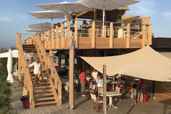 Articolo terrazze 3 lastrico solare stabilimenti balneari Cesenatico
