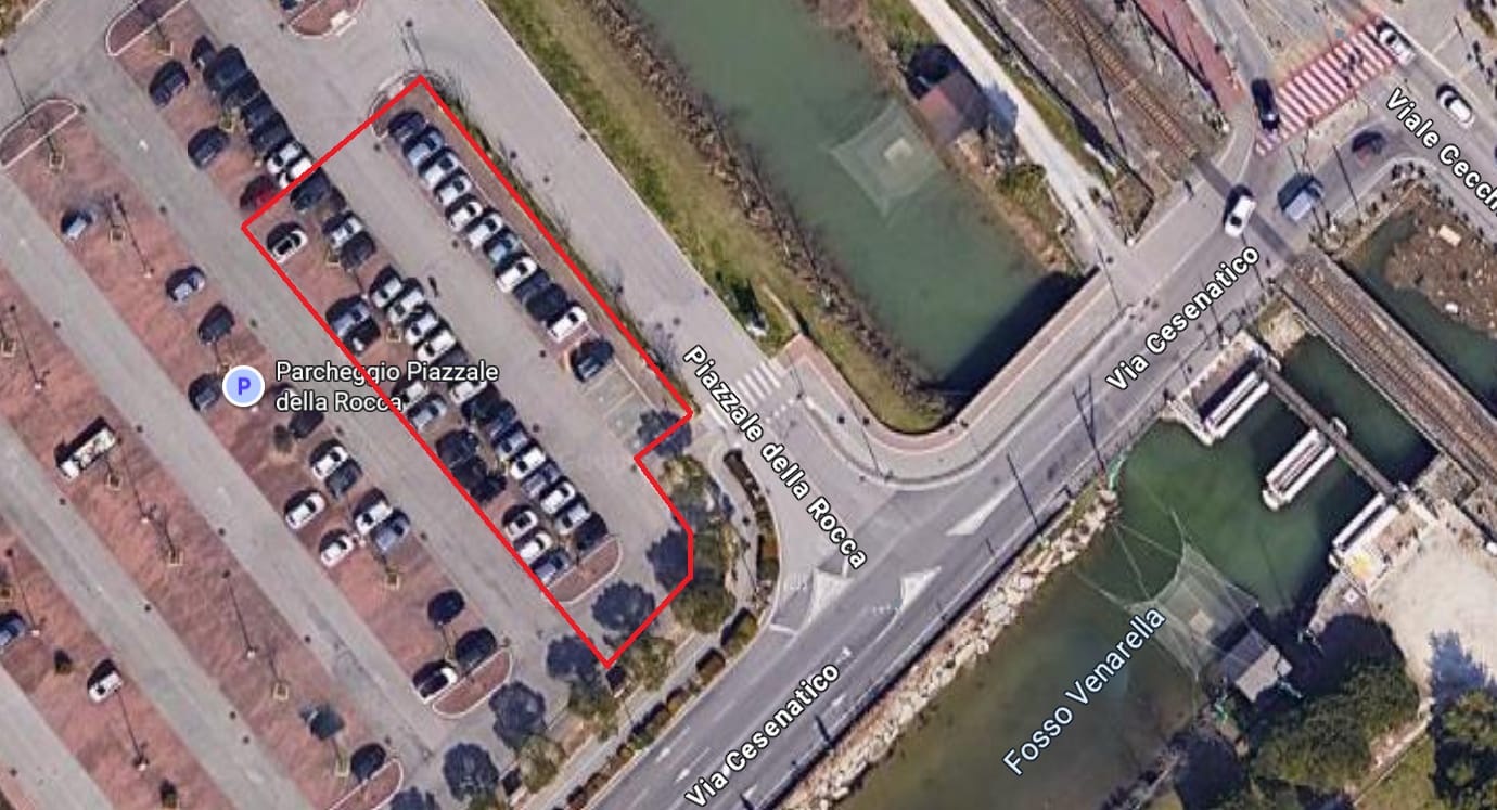 parcheggio rocca